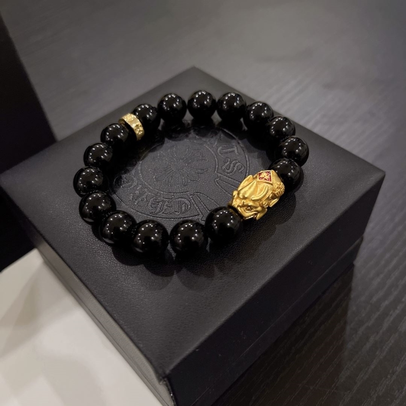 Ch**me He**ts bracelets